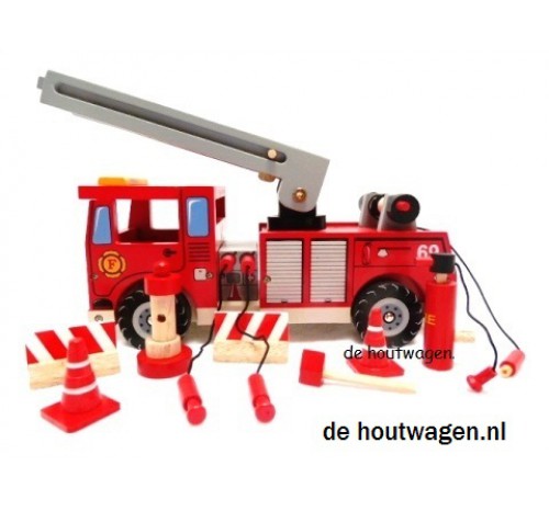 houten brandweerwagen mentari